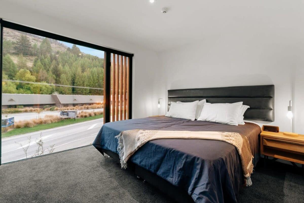 Coronet Base At La Residence Du Parc Queenstown Eksteriør bilde